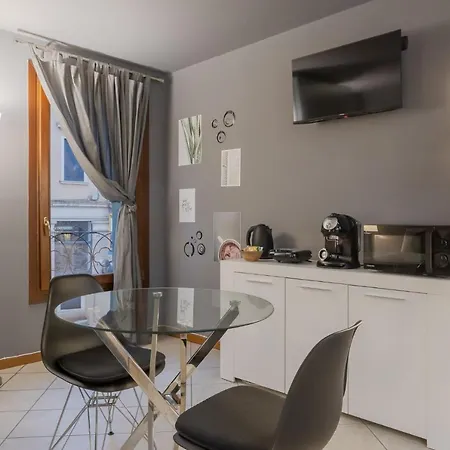 Charme - Parcheggio A 20 Mt - 5 Min Dalla Fiera Di * Vicenza