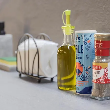 דירה Charme - Parcheggio A 20 Mt - 5 Min Dalla Fiera Di