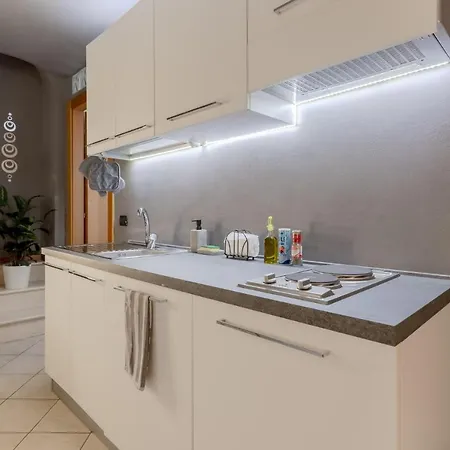 Charme - Parcheggio A 20 Mt - 5 Min Dalla Fiera Di